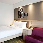 Szálloda Hampton By Hilton Phoenix
