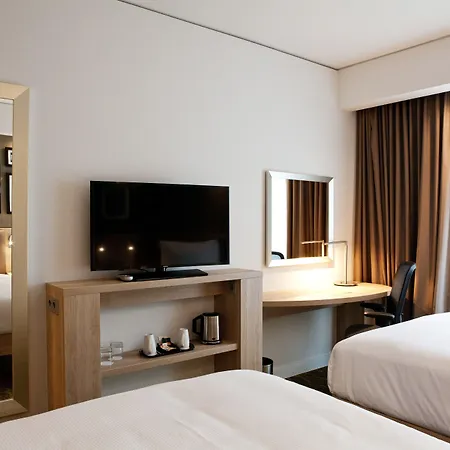 Hampton By Hilton Phoenix 3* Dortmund