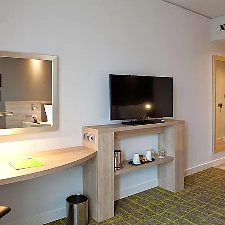 Hampton By Hilton Phoenix 3*