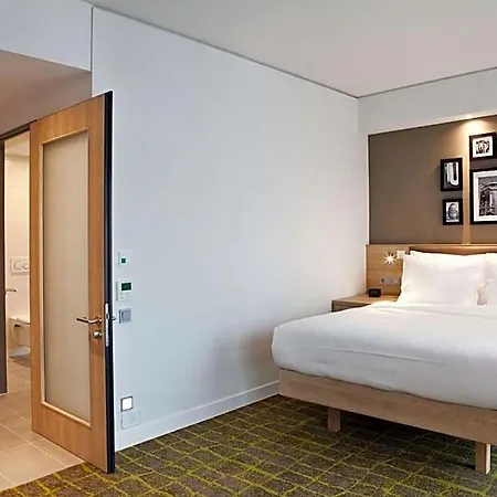 Hampton By Hilton Phoenix