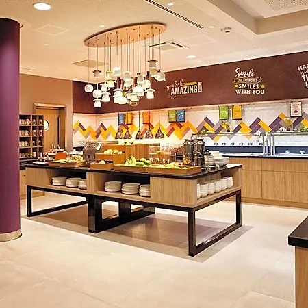 Hampton By Hilton Phoenix 3*