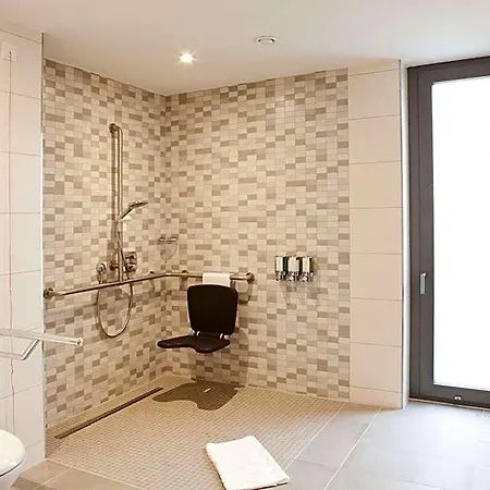 Hampton By Hilton Phoenix 3*