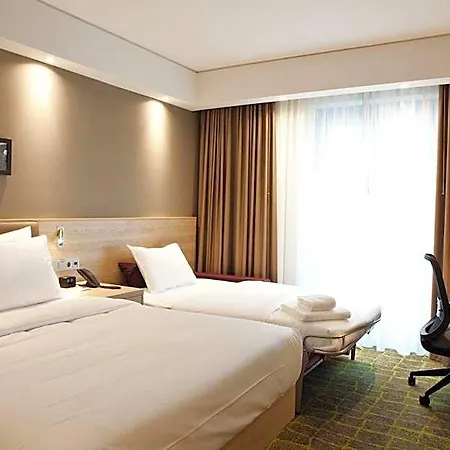 Hampton By Hilton Phoenix Hotel