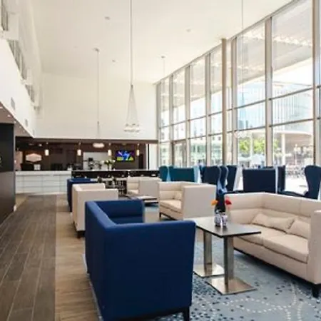 Hampton By Hilton Phoenix Hotel