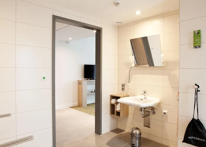 Hotel Hampton By Hilton Phoenix 3*