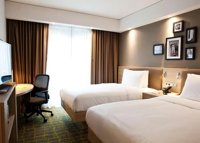 Hotel Hampton By Hilton Phoenix