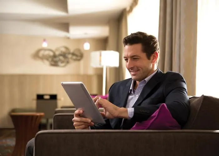 Hotel Hampton By Hilton Phoenix